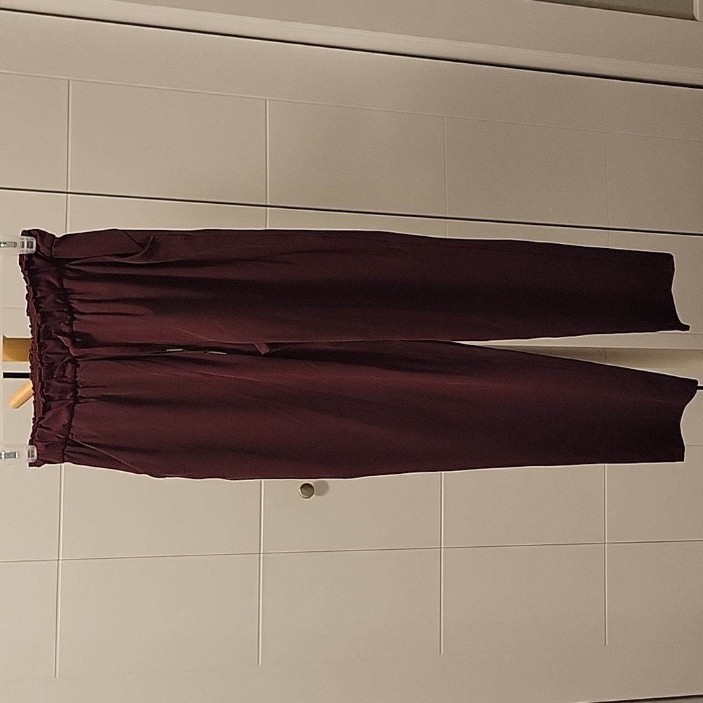 Lululemon stretch pants